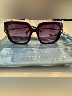 DIFF Sandra square sunglasses